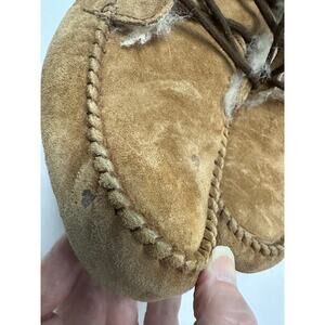 UGG Women's Chickaree Chestnut Brown Suede Lace-Up Ankle Boots Size 9